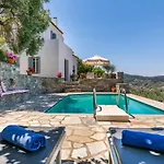 Skopelos Villa Rentals Villa *