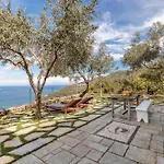 Skopelos Villa Rentals *