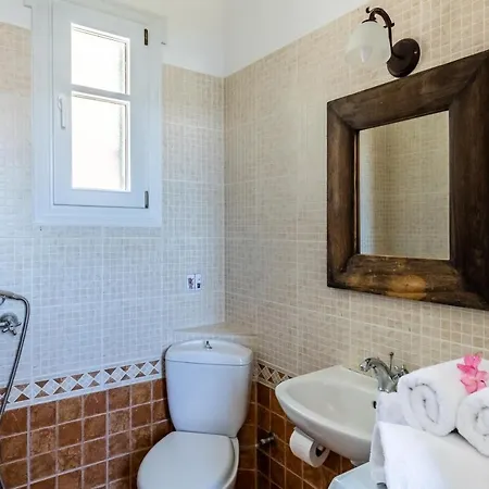 Villa Nina Skopelos- Private Pool - Magnificent Views Skopelos Town