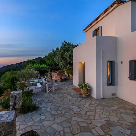 Villa Nina Skopelos- Private Pool - Magnificent Views *