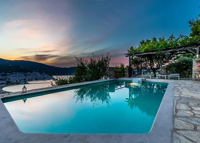 Nina Skopelos- Private Pool - Magnificent Views Villa Skopelos stad