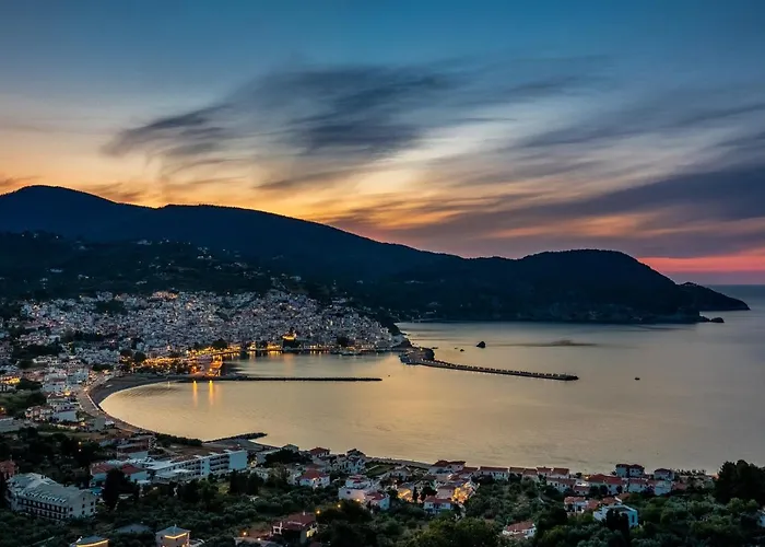 Villa Nina Skopelos- Private Pool - Magnificent Views Skopelos stad
