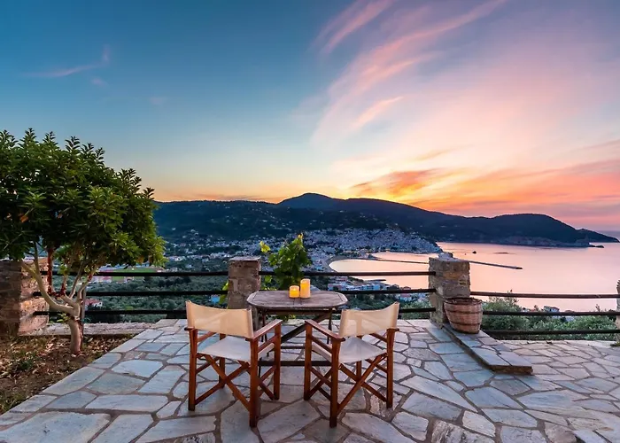 Villa Nina Skopelos- Private Pool - Magnificent Views Skopelos stad